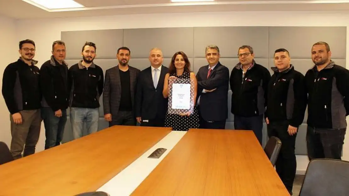 Üçge Elektronik AŞ'ye 'Premium Dealer Of The Year 2020' ödülü