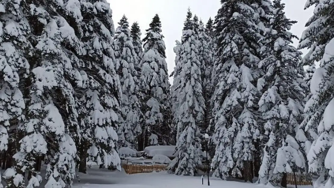 Uludağ'da kar kalınlığı 68 santimetreye ulaştı