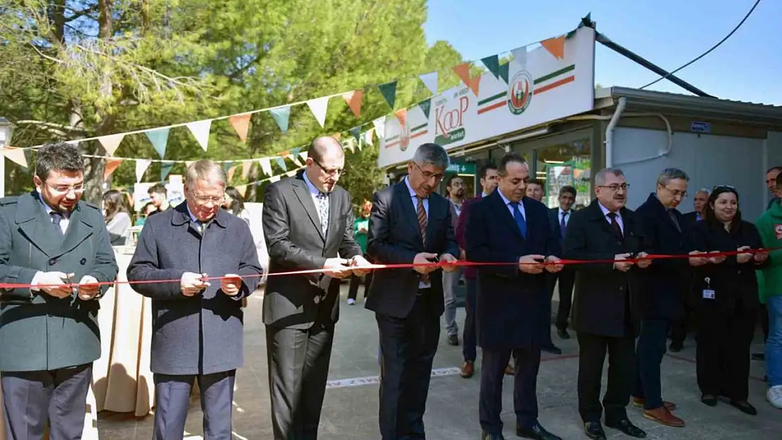 Üniversite kampüsünde Tarım Kredi Market açıldı