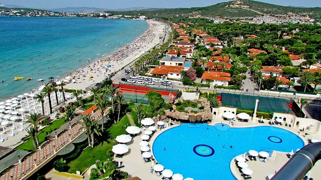 Ünlü tatil merkezi Çeşme'de oteller bayrama yüzde 100 dolulukla giriyor