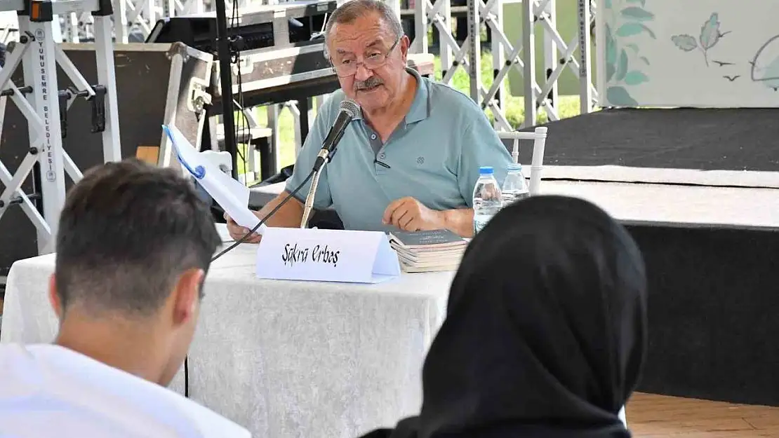 Ünlü yazarlar hafta sonunda okurlarıyla buluştu