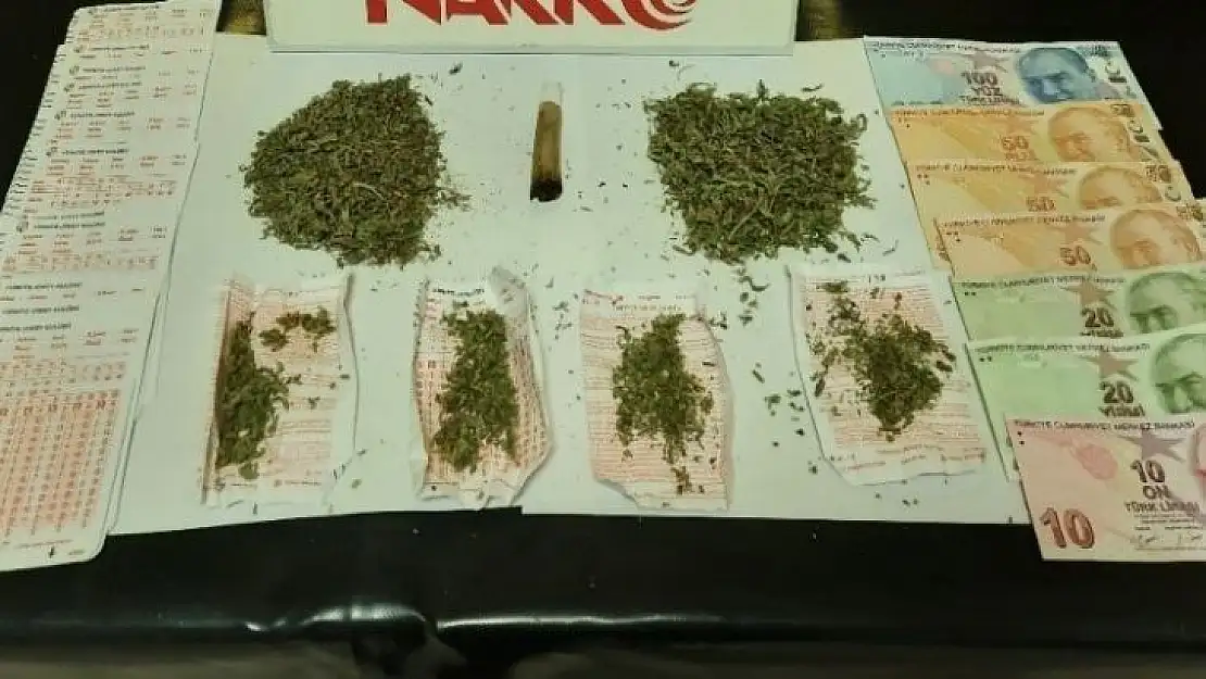 Uyuşturucu taciri 9 kişi tutuklandı