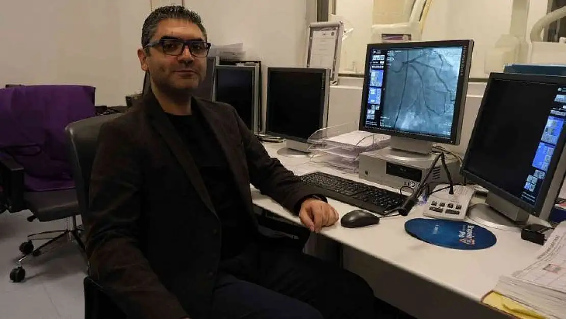 Uzmanlar uyarıyor: 'Halı saha maçı öncesi kardiyoloğa görünün'