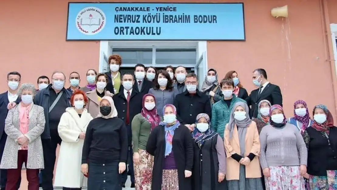 Vali Aktaş köylü kadınları ziyaret etti