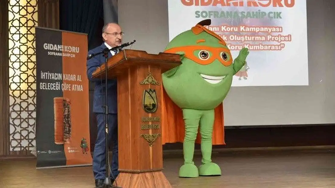 Vali Karadeniz 'Gıdanı Koru Kumbarası' tanıtım etkinliğine katıldı