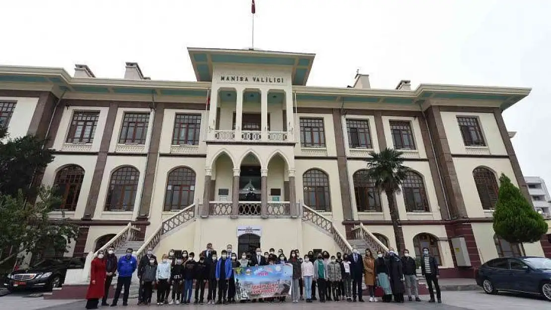 Vali Karadeniz, 'Şehrim Benim Evim Projesi' öğrencileriyle buluştu