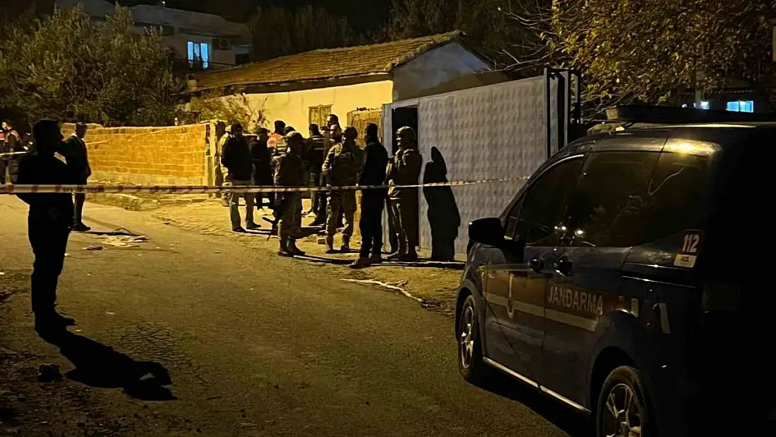 Vali Özkan'dan yaralı jandarma personeline ziyaret