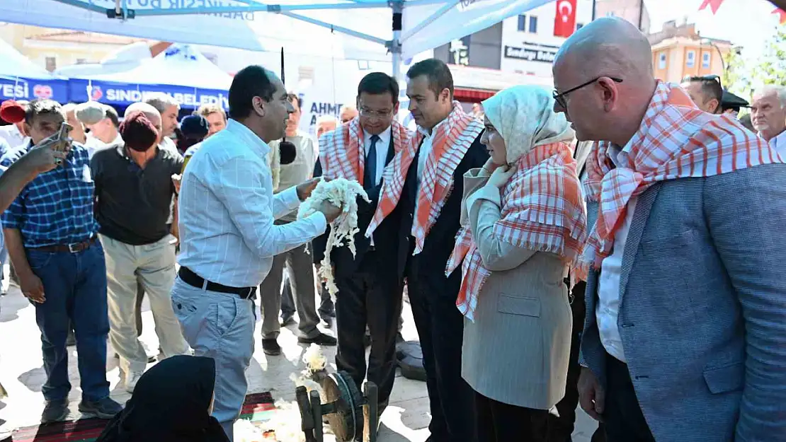 Yağcıbedir Halı Kültür ve Sanat Günleri 3 Eylül'de sona eriyor