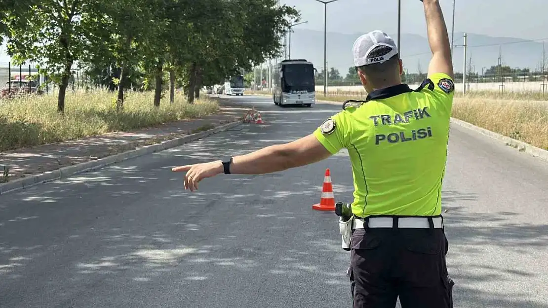 Yaklaşan bayram öncesi tedbirler arttı, otobüsler teker teker durduruldu