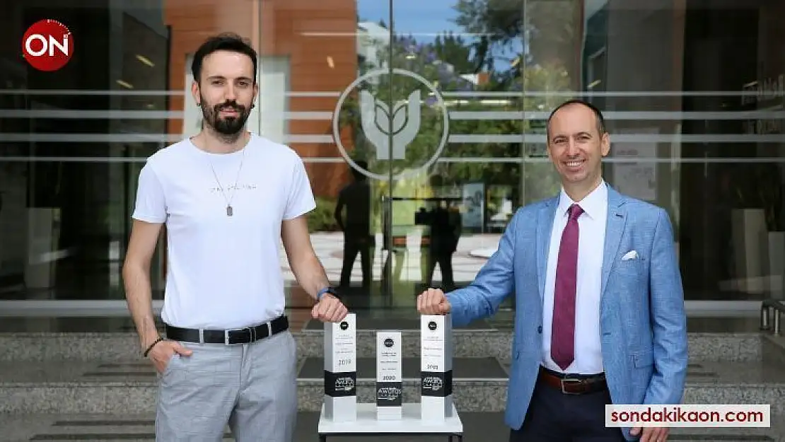 Yaşar Üniversitesine sosyal medya ödülü