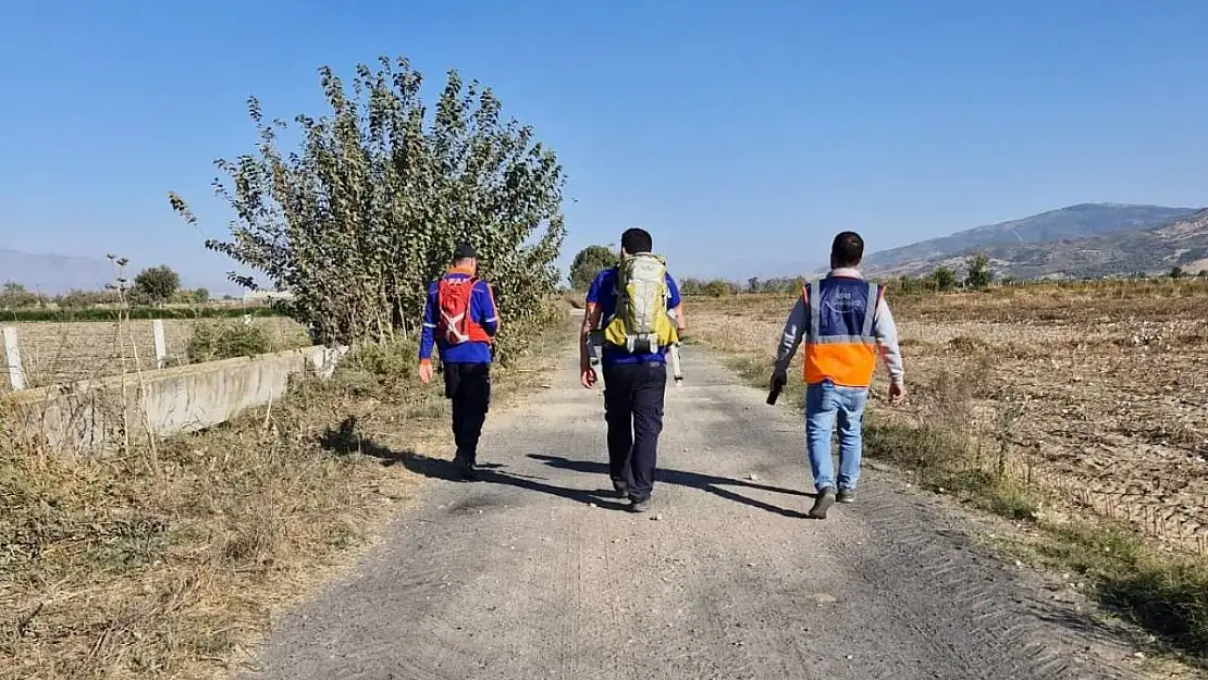 Yaşlı kadın için arama çalışmaları Gölhisar Mahallesi'nde yoğunlaştı