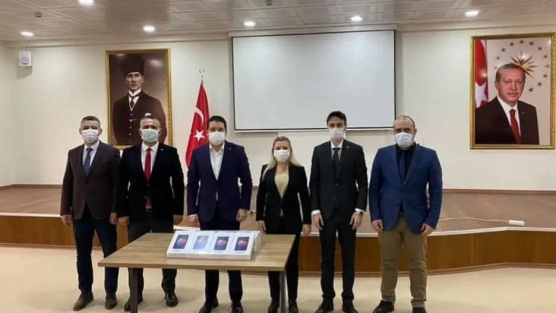 Yenice sosyal yardımlaşma ve dayanışma vakfından eğitime destek