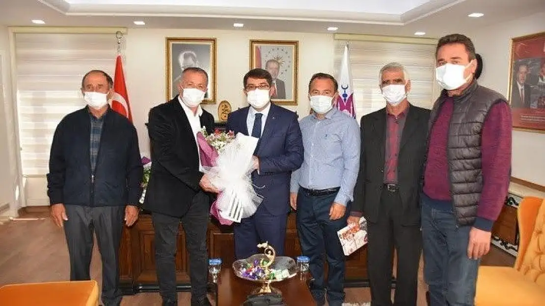 Yeniköylü vatandaşlardan Başkan Çelik'e teşekkür