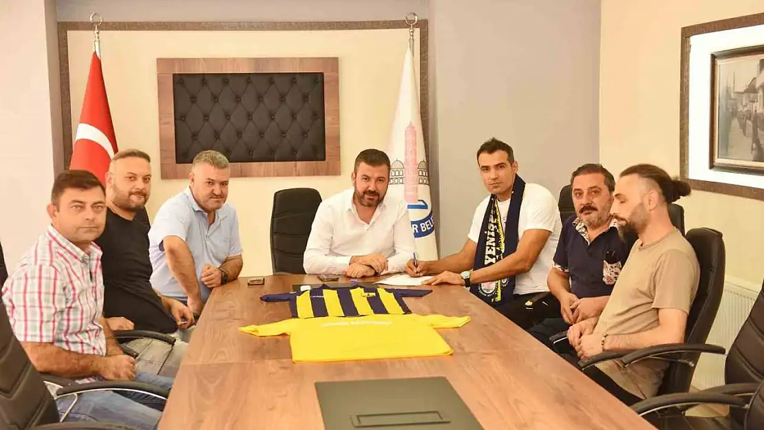 Yenişehir Belediyespor'da milli transfer