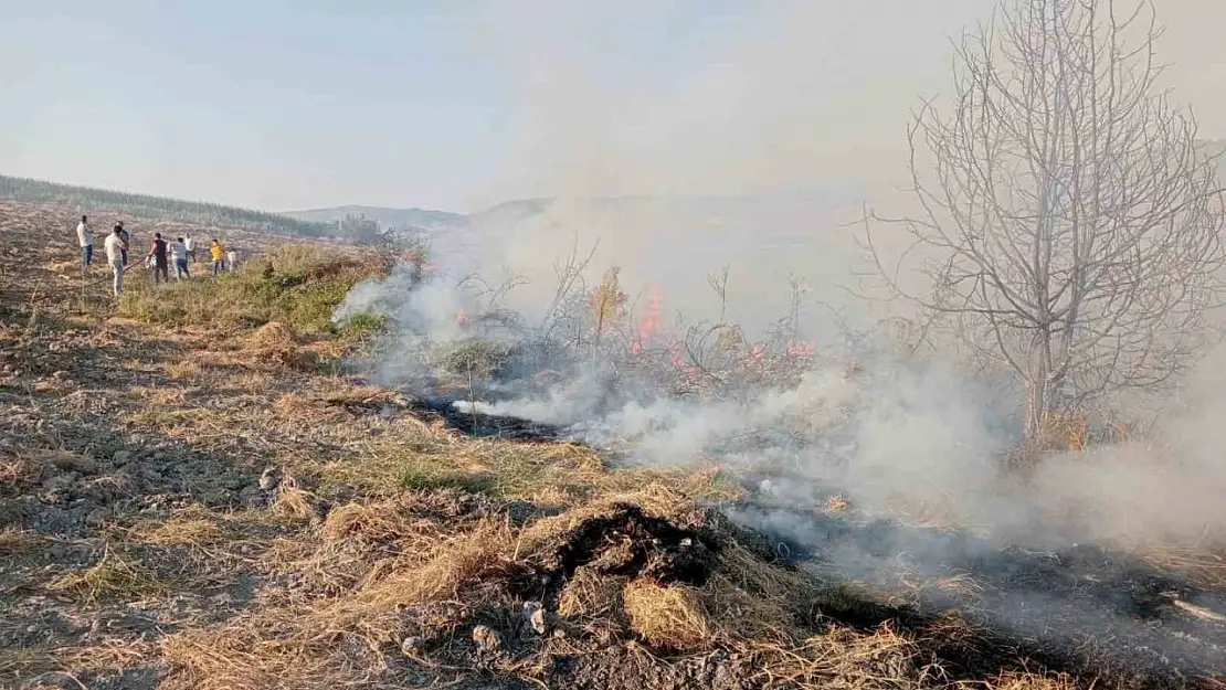 Yenişehir'de ormanlık alanda çıkan yangına havadan ve karadan müdahale edildi