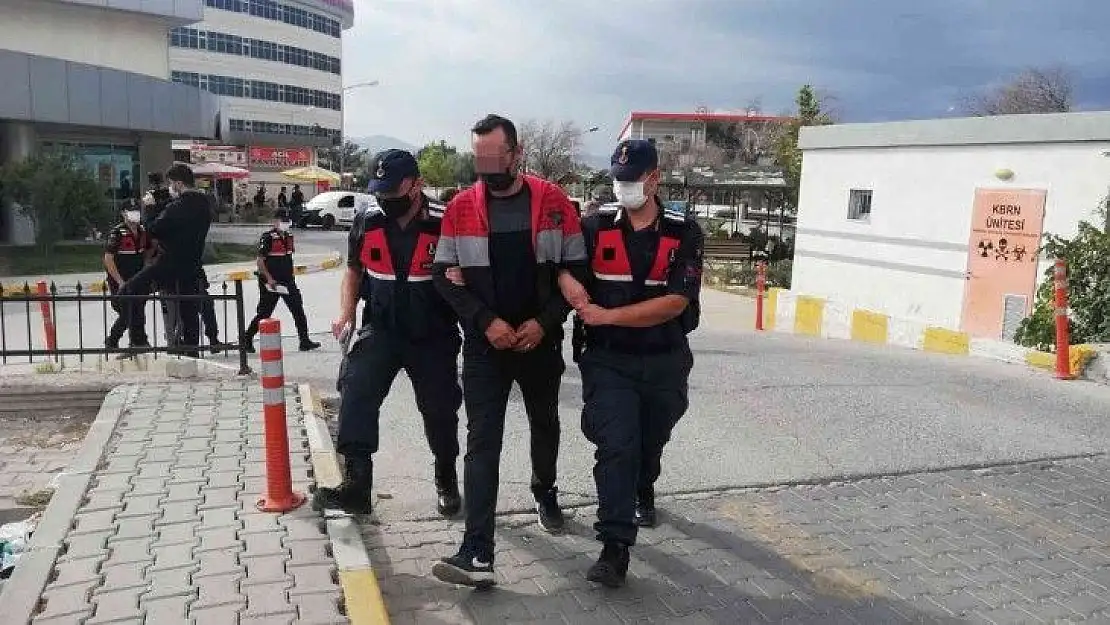 Yeşil reçete şebekesine operasyonda 26 gözaltı: Aralarında doktorlar da var