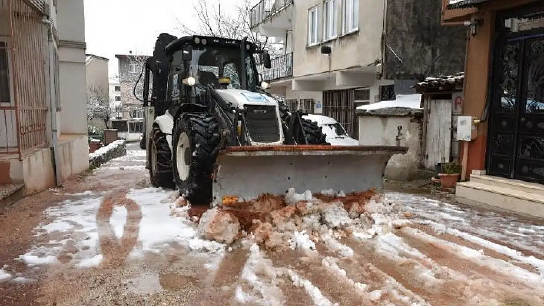 Yıldırım'da kar mesaisi başladı