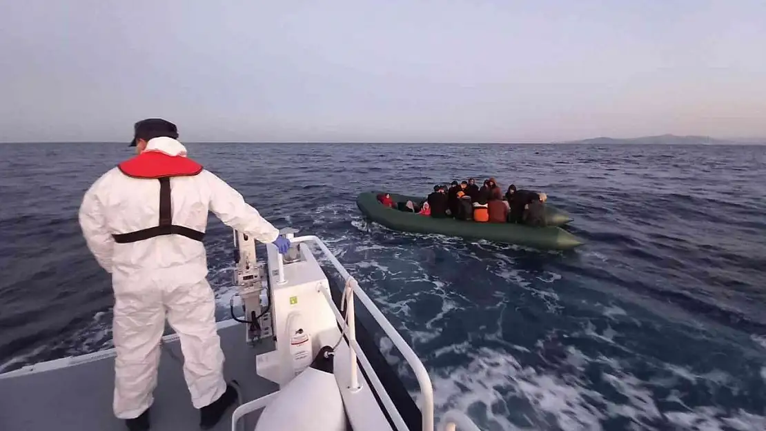 Yine Yunanistan ölüme terk etti, Sahil Güvenlik kurtardı