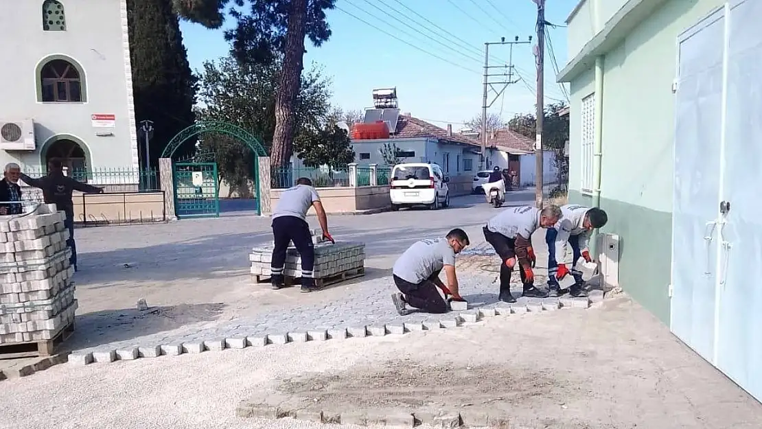 Yunusemre'de sokaklar yenileniyor