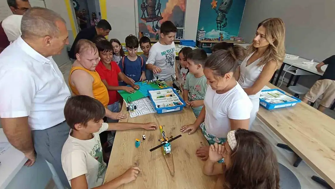Yunusemre'de Yaz Okulu etkinliklerine yoğun ilgi
