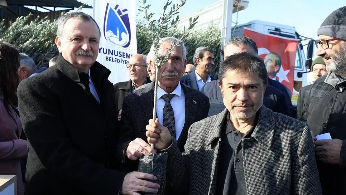 Yunusemre'den üreticilere 21 bin fidan desteği