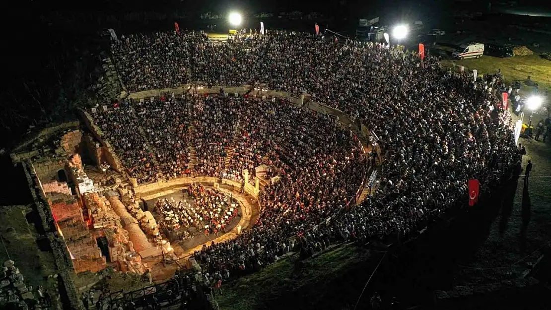 Yüzyıllık dostluk Hierapolis'te birleştiriyor