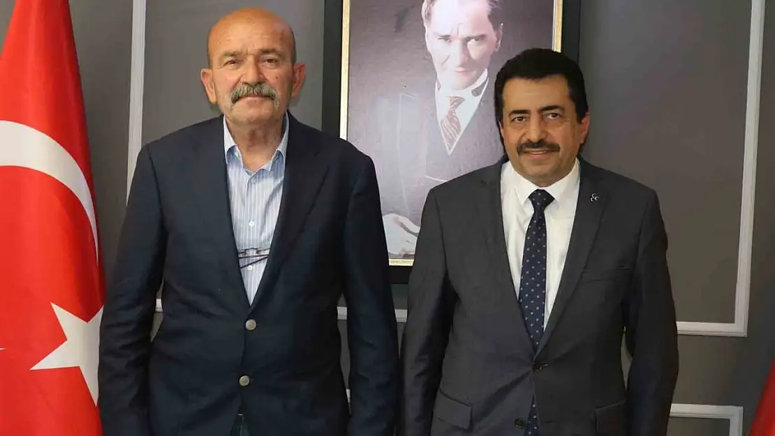 Zırhlıoğlu 10 Nisan Polis Haftası'nı görevi başındaki polislerle kutladı