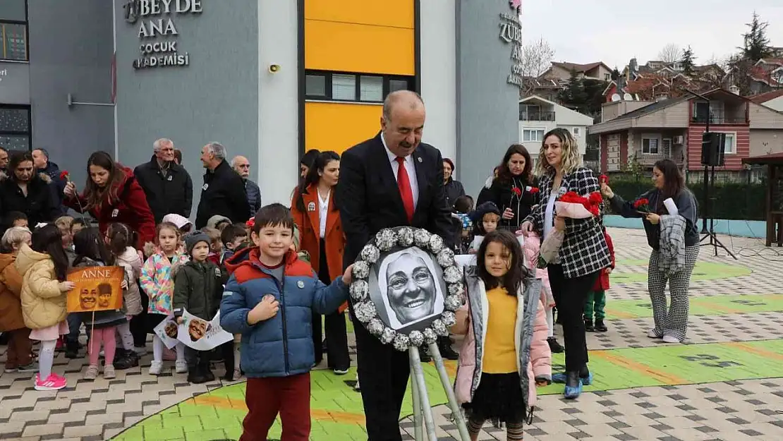 Zübeyde Hanım vefatının 100. yılında Mudanya'da anıldı