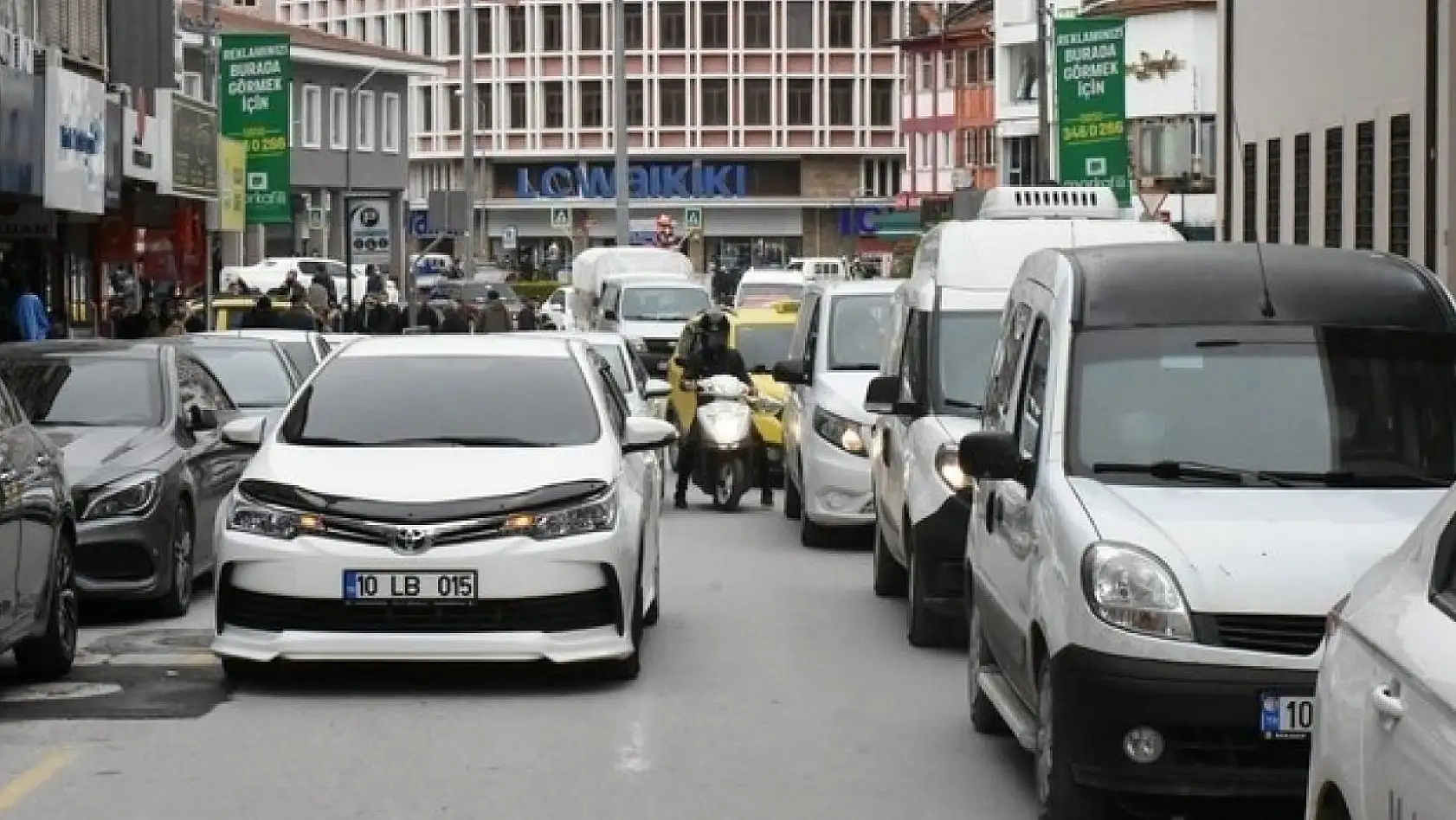 Balıkesir'de trafiğe kayıtlı araç 555 bin oldu