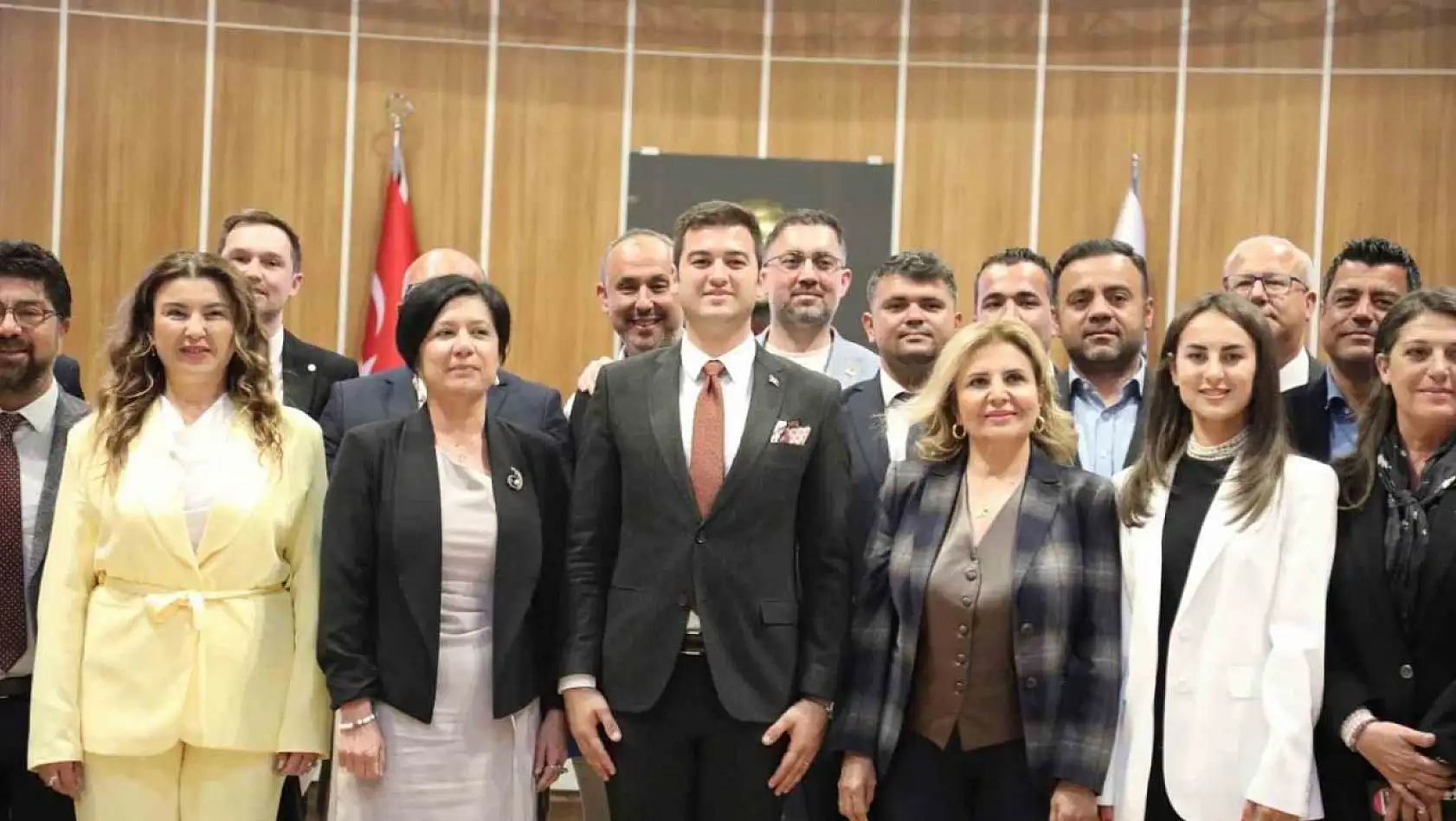 Başkan Tamer Mandalinci, ilk meclis toplantısını yaptı