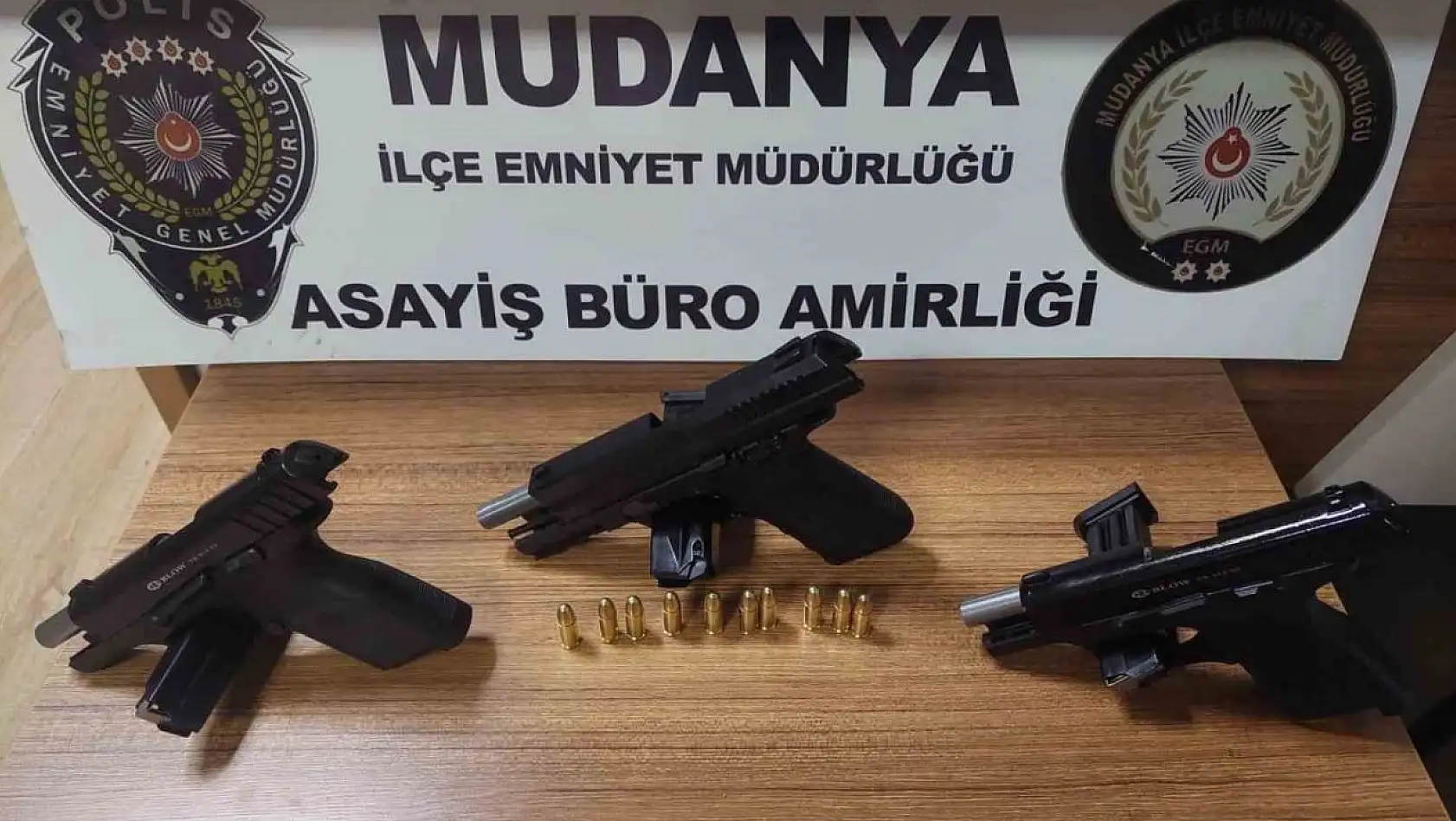 Bursa'da ruhsatsız silah bulunan 3 kişi hakkında tahkikat başlatıldı