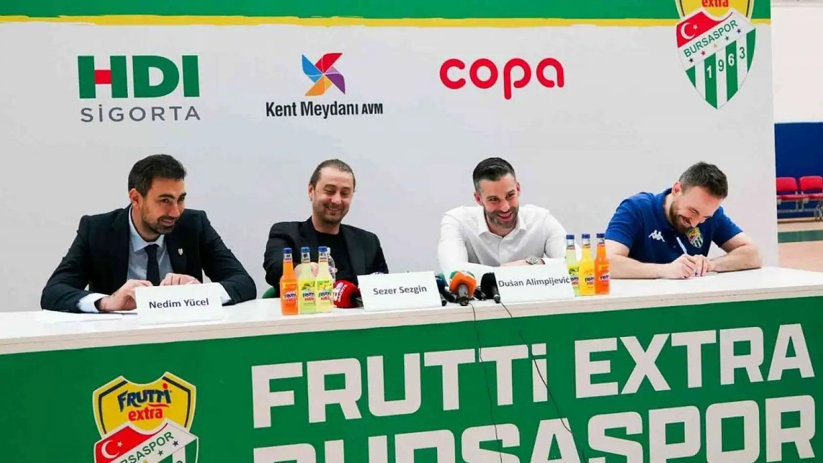 Frutti Extra Bursaspor, Dusan Alimpijevic'in sözleşmesini uzattı