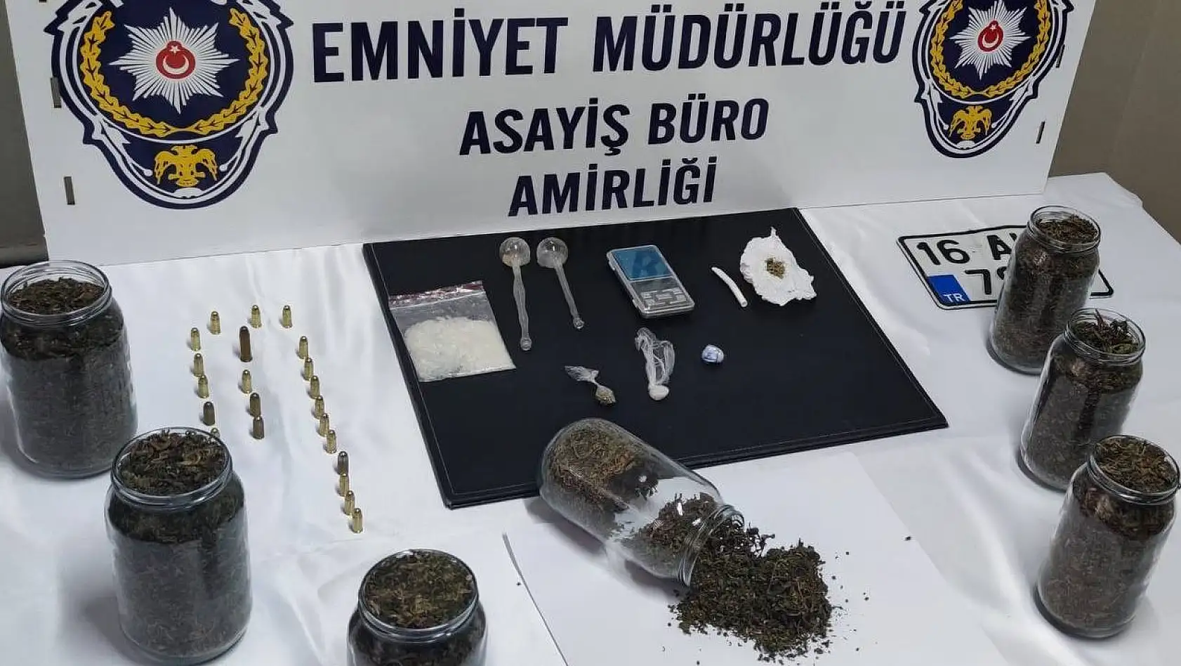 İznik'te uyuşturucu operasyonunda 3 tutuklama