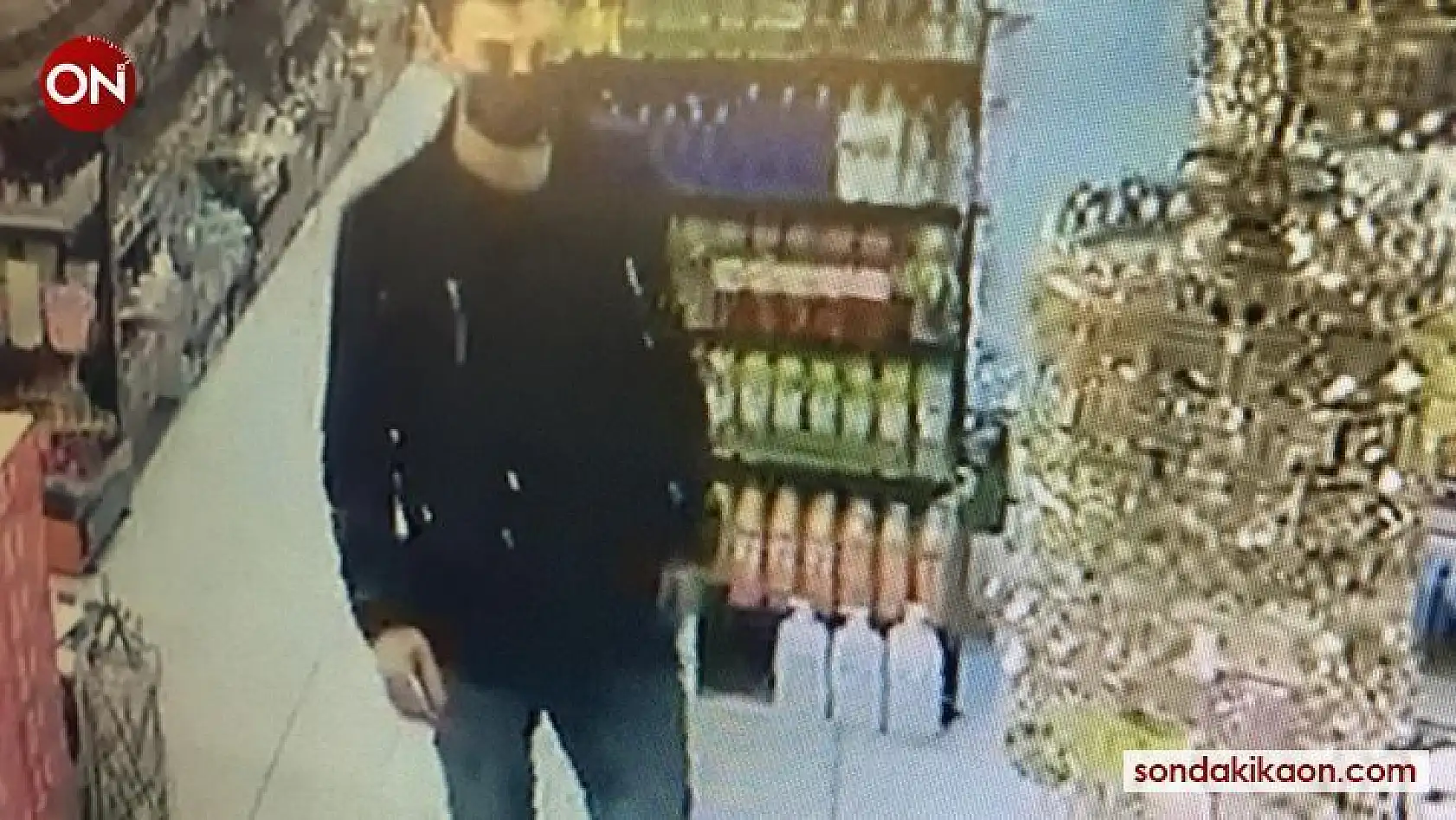 Marketten şampuan hırsızlığı kameraya yansıdı