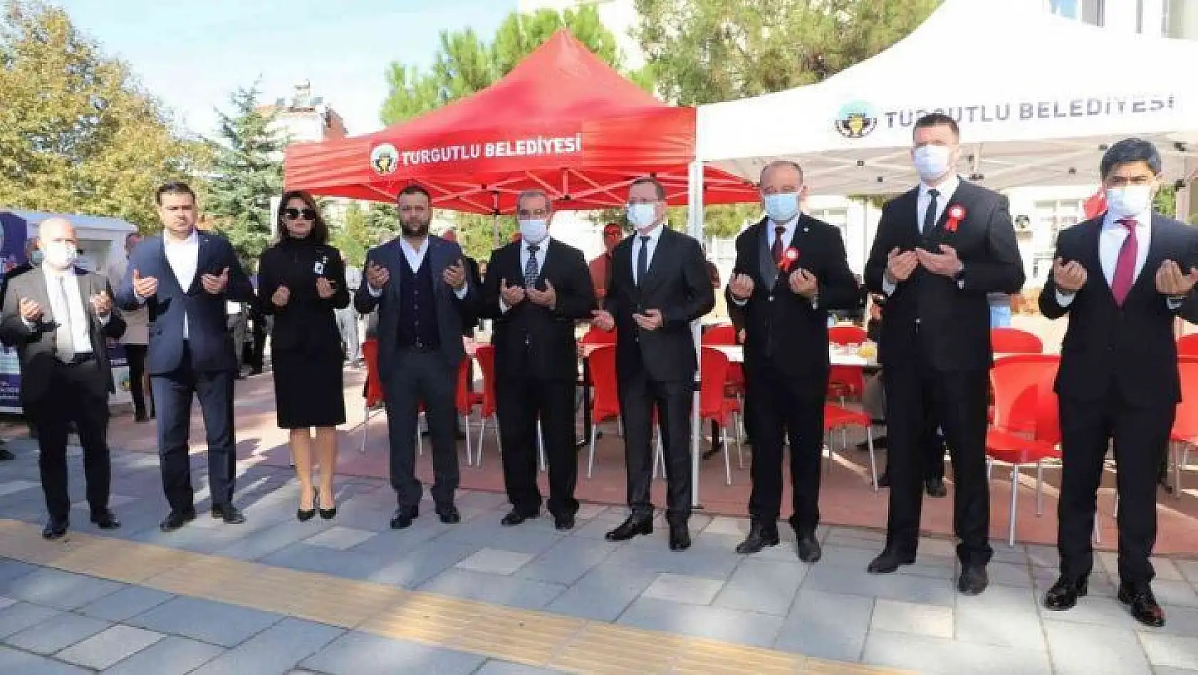 Turgutlu Belediyesi Atatürk ve silah arkadaşları için mevlid-i şerif okuttu