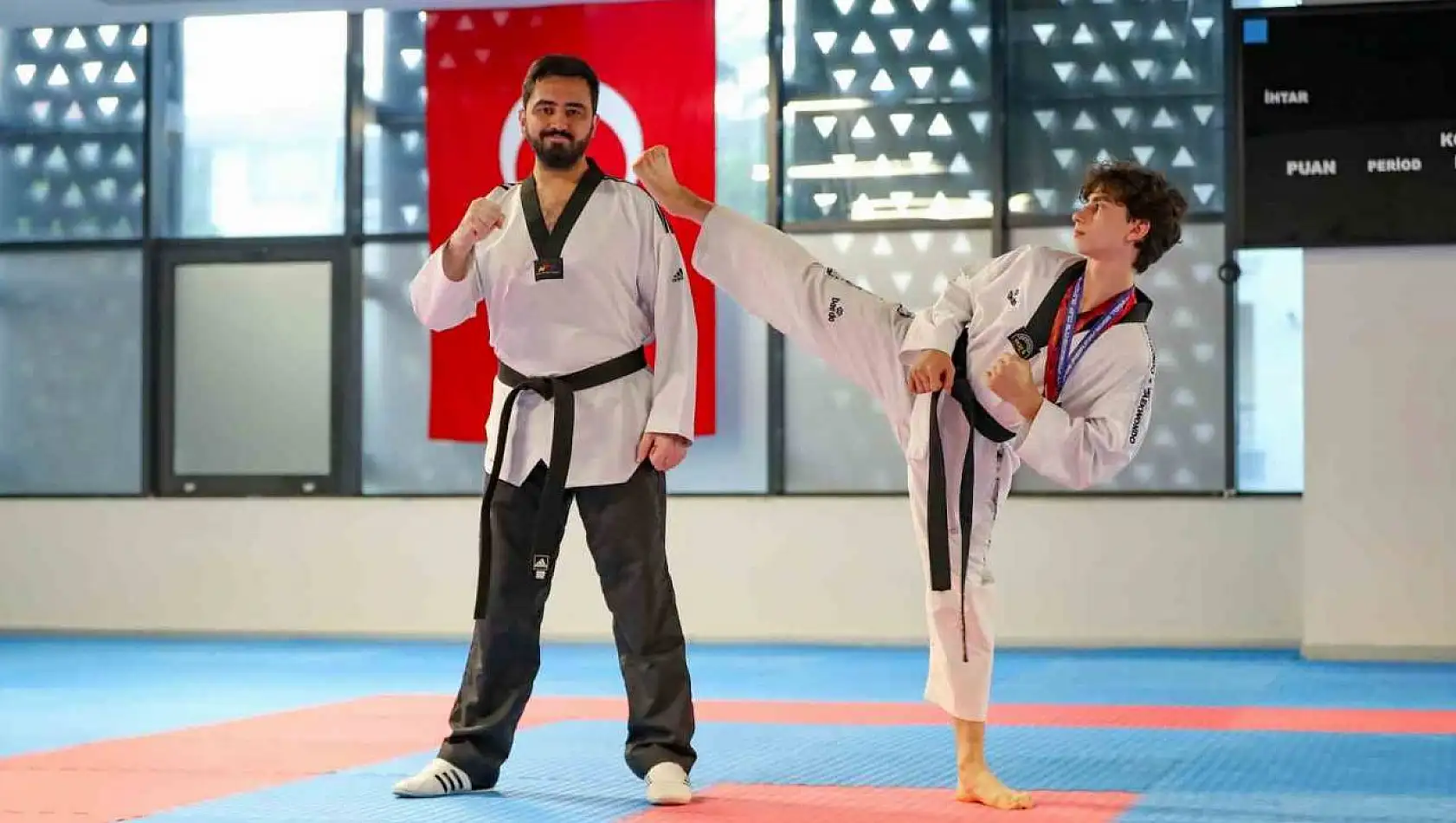 Aliağalı Taekwondocu Balkan Şampiyonası'nda Türkiye'yi temsil edecek