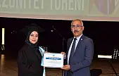 Balıkesir MYO'da mezuniyet sevinci