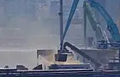 Bandırma Çelebi Limanı hava ve deniz kirliliğine sebep oluyor