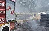 Bandırma'da anız ve ot yangını söndürüldü