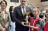 Çocuklar, ödüllerine kavuştu