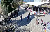 Köyün kadınları seferler oldu, binlerce gözleme aynı anda pişti