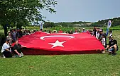 Marmara Adası'nda 150 kişi doğa için 'Yeşil Adımlar' attı