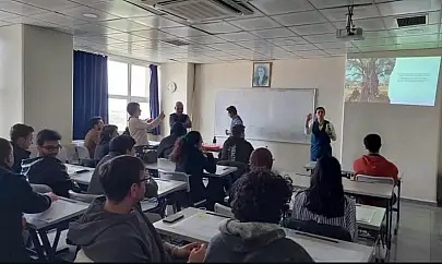Üniversite öğrencileri, zeytinyağı tadımı yaptı