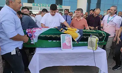 Vefat eden sağlık görevlisi organlarıyla 4 hastaya umut oldu