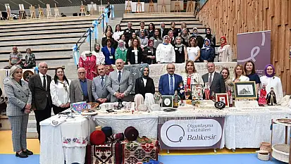 Balıkesir'de 2 bin 874 kursta 61 bin kursiyer belge aldı