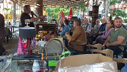 Balıkesir'de ikinci el mezadı ilgi gördü