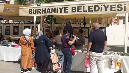 Balıkesir'de özel öğrencilerin göz nuru eserleri görücüye çıktı