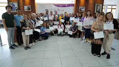 Edremit'te kadınların yerel yönetime katılımı güçleniyor