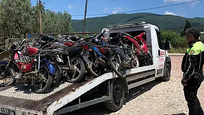 Erdek'te  tescilsiz motosikletler toplandı