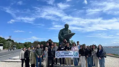 Havran'da üniversitelilerin Çanakkale coşkusu